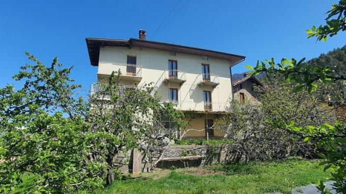 Casa indipendente a Gressan - Taxel